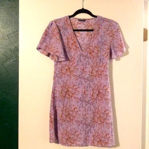 Floral printed light purple dress!